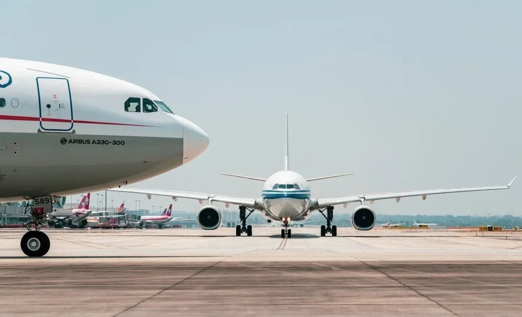 The aviation industry is great at passing the climate blame